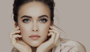 Allie Lewis P.La Salon